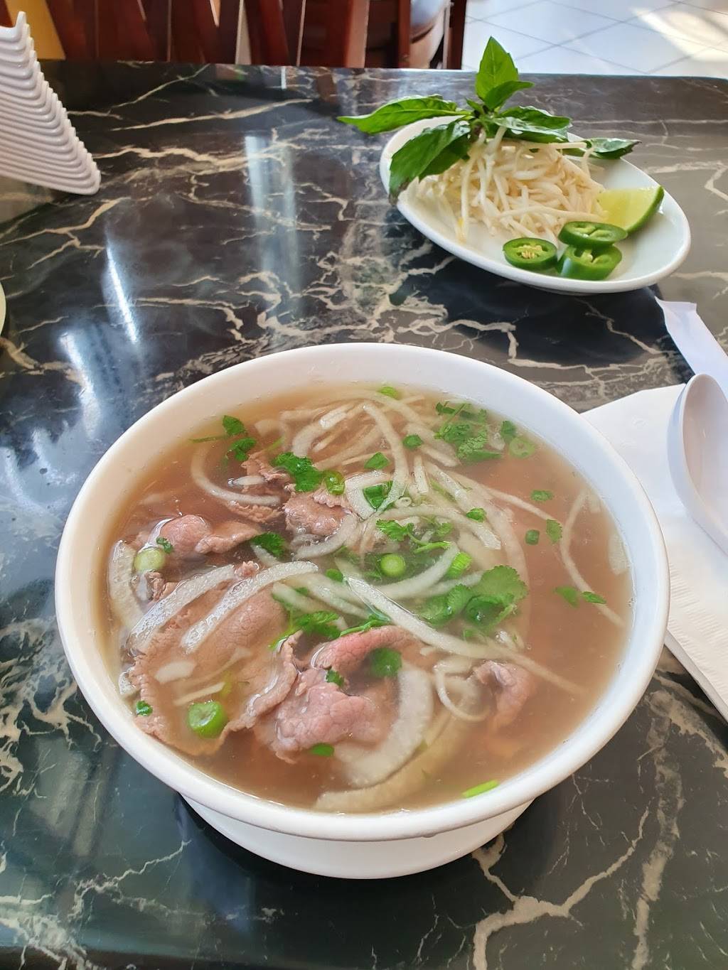 Jenny Pho | restaurant | 1810 12th Ave NW D, Issaquah, WA 98027, USA | 4254270057 OR +1 425-427-0057