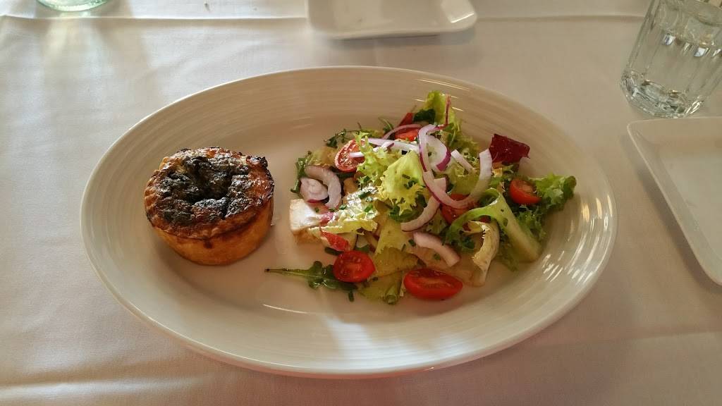 Voila French Bistro | restaurant | 10135 E Vía Linda, Scottsdale, AZ 85258, USA | 4806145600 OR +1 480-614-5600