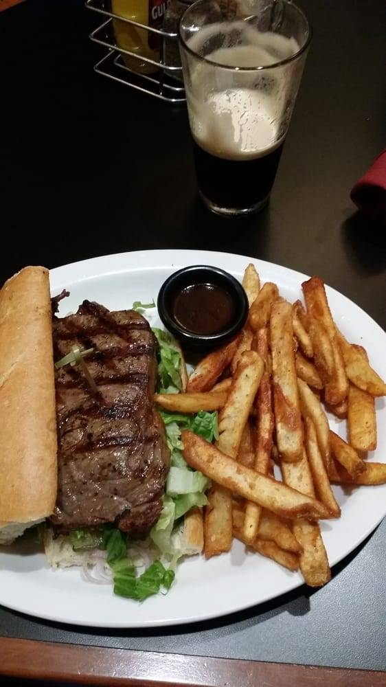 Behind the Plate ClubHouse Grill | restaurant | 528 Center Ave, Martinez, CA 94553, USA | 9259576908 OR +1 925-957-6908