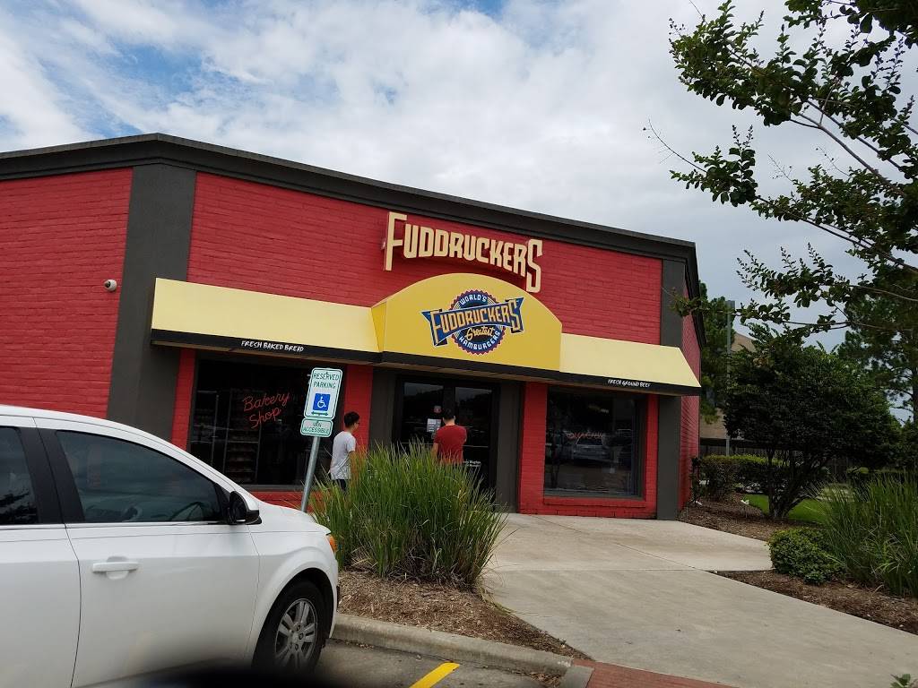 Fuddruckers | restaurant | 7511 Cypress Creek Pkwy, Houston, TX 77070, USA | 2814696476 OR +1 281-469-6476
