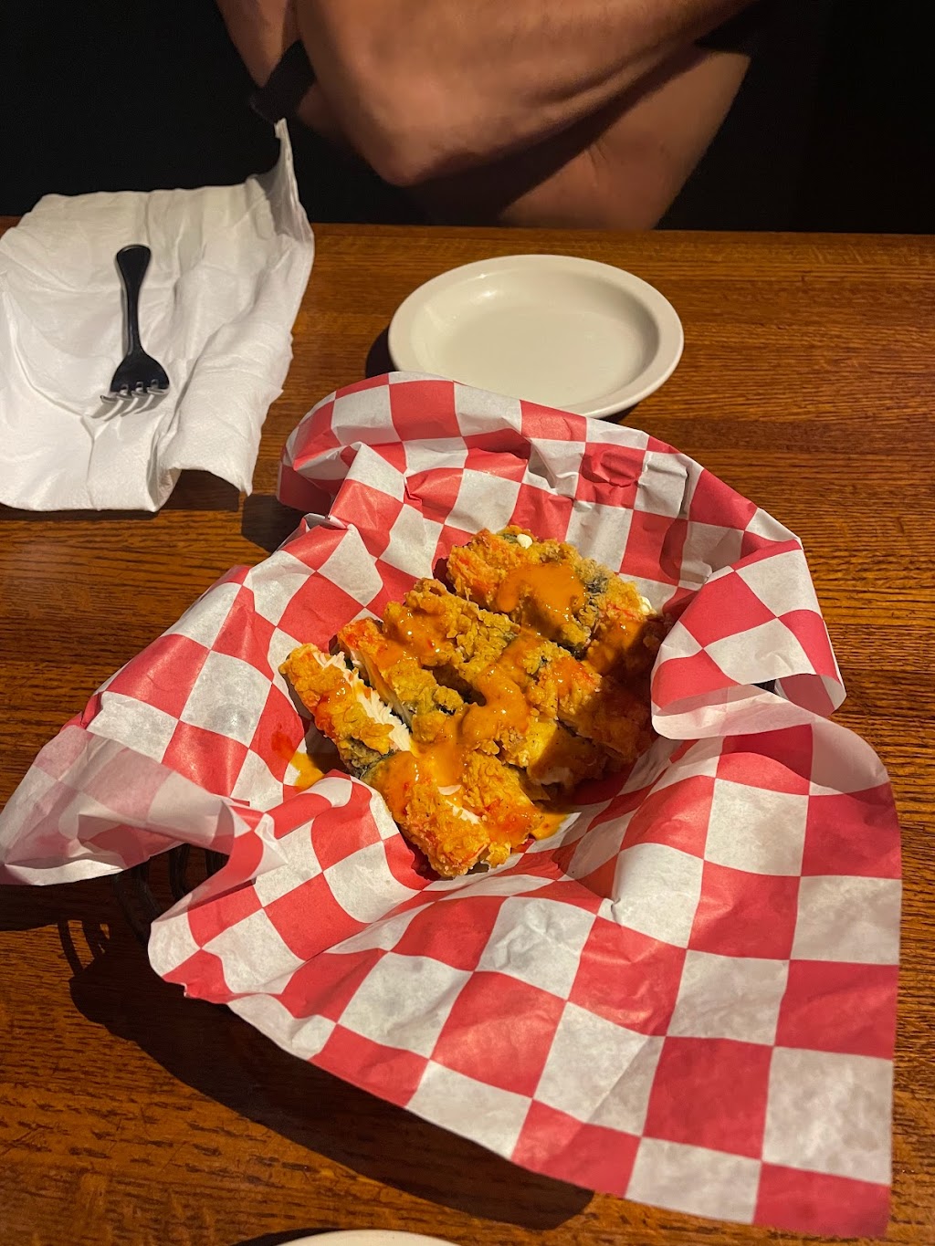 Blue Hook Cajun Seafood & Bar | restaurant | 2244 N Webb Rd, Wichita, KS 67226, USA | 3162605511 OR +1 316-260-5511