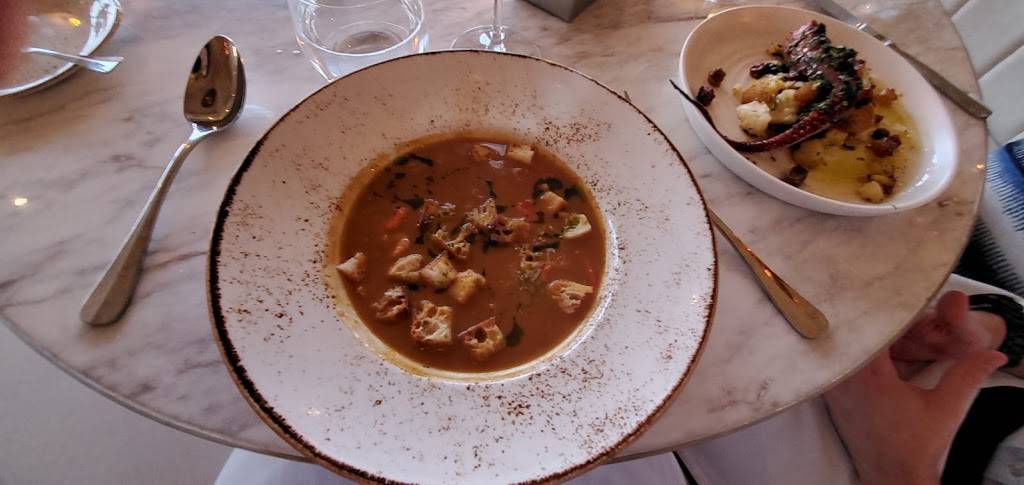 Showfish | restaurant | 32 Star Island Rd, Montauk, NY 11954, USA | 6316683133 OR +1 631-668-3133