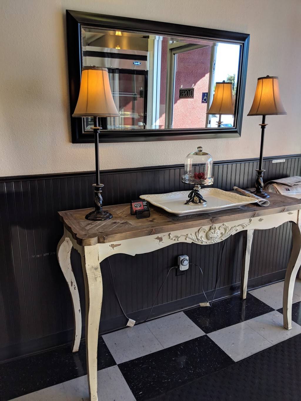 4th St. Cafe | cafe | 824 4th St, Orland, CA 95963, USA | 5309889030 OR +1 530-988-9030