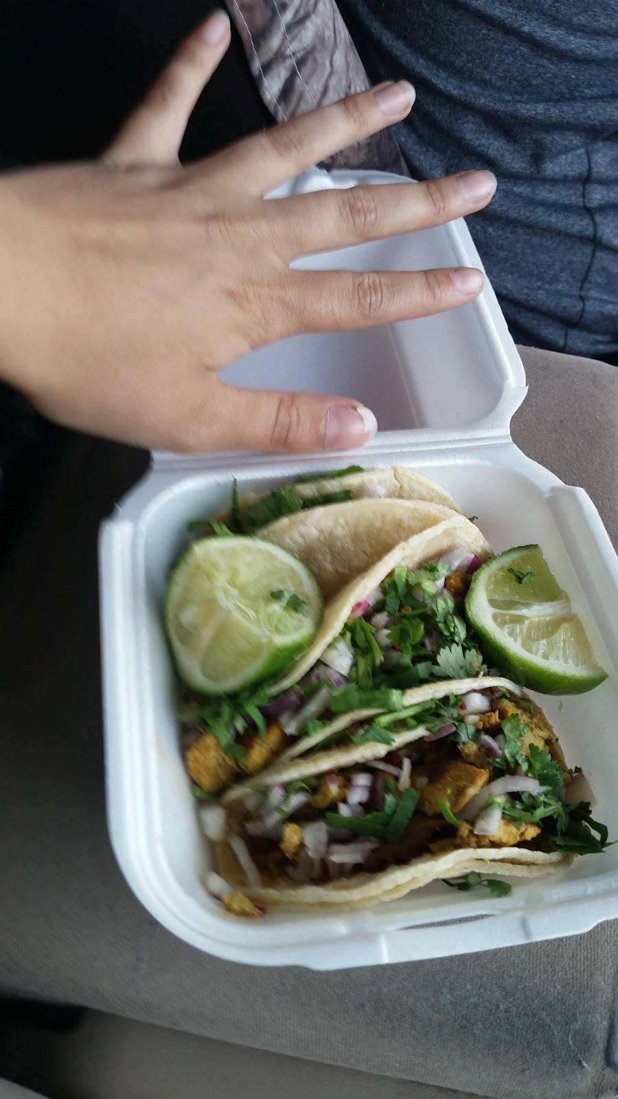 J & L Market Deli | meal takeaway | 8125 El Dorado St, French Camp, CA 95231, USA | 2099820897 OR +1 209-982-0897