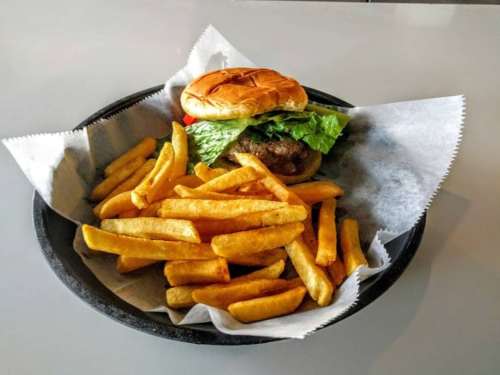 Main Street Pizza | restaurant | 16 Broadway, Kissimmee, FL 34741, USA | 4074838876 OR +1 407-483-8876