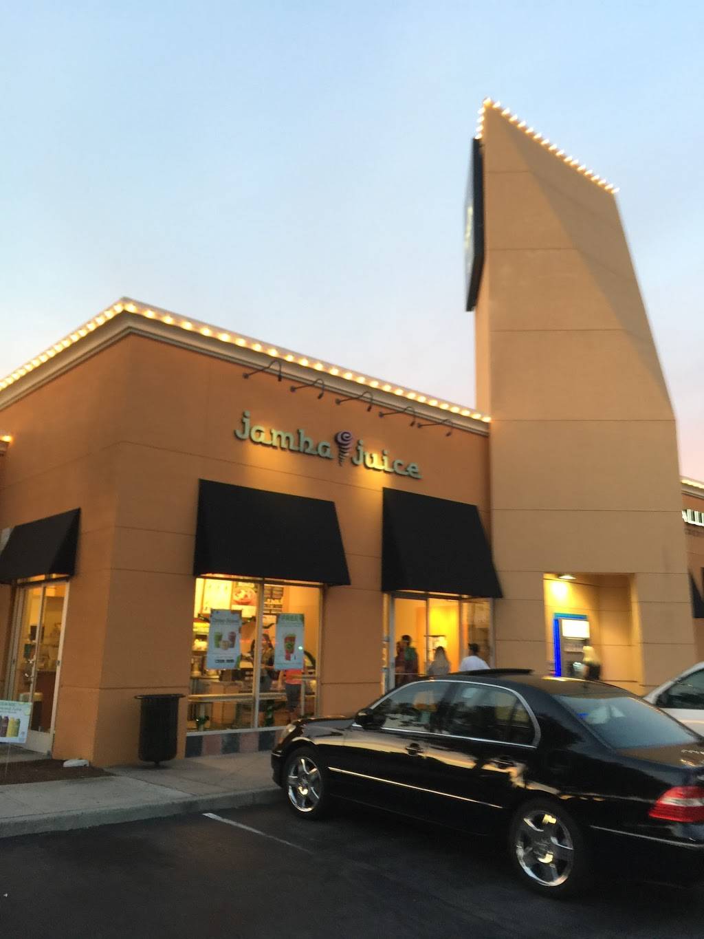 Jamba Juice | restaurant | 848-B Blossom Hill Rd, San Jose, CA 95123, USA | 4082252583 OR +1 408-225-2583
