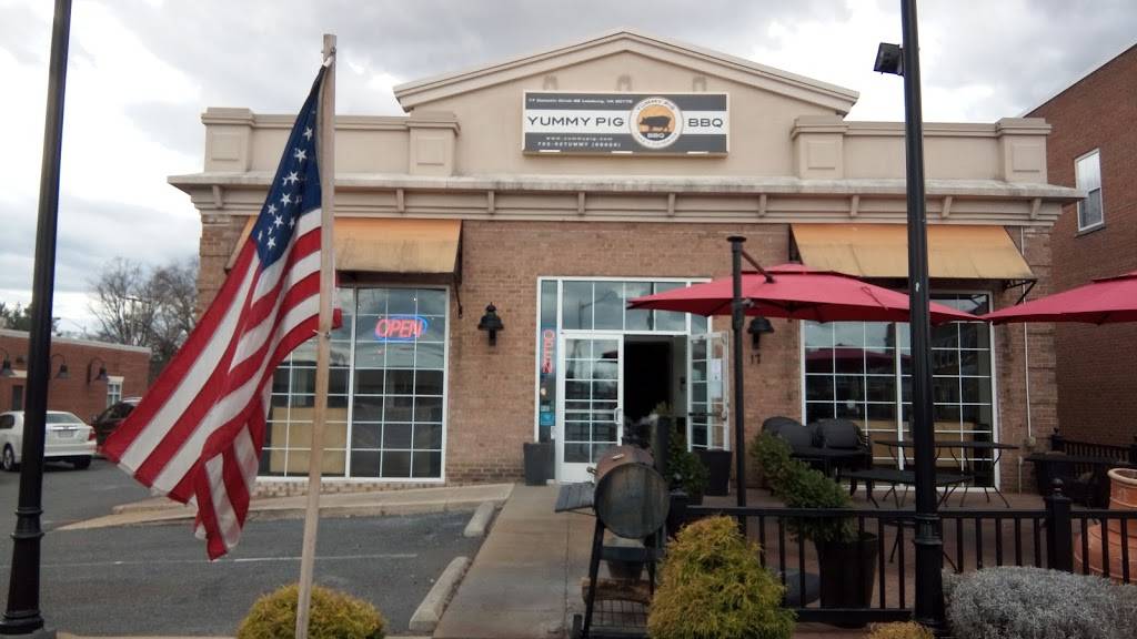YummyPig BBQ | restaurant | 17 Catoctin Cir SE, Leesburg, VA 20175, USA | 5717074459 OR +1 571-707-4459