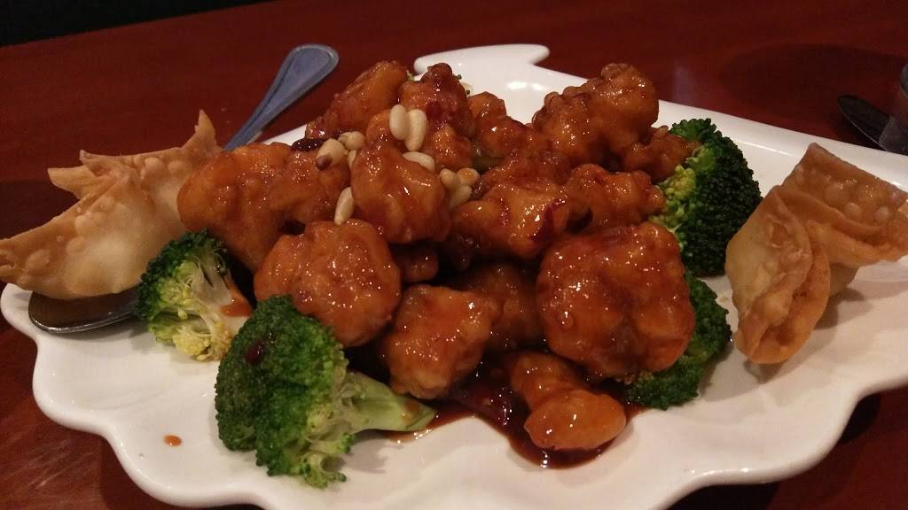 Fuloon | restaurant | 214 Cabot St, Beverly, MA 01915, USA | 9789693546 OR +1 978-969-3546