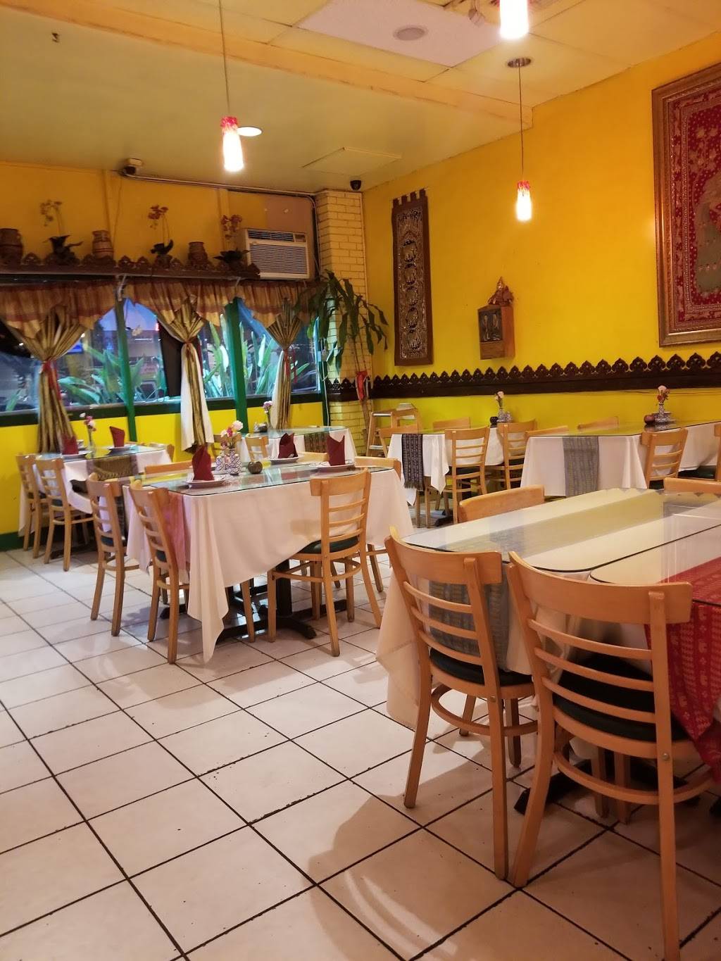 Salathai Thai Cuisine | restaurant | 7258 Rosemead Blvd, San Gabriel, CA 91775, USA | 6262875850 OR +1 626-287-5850