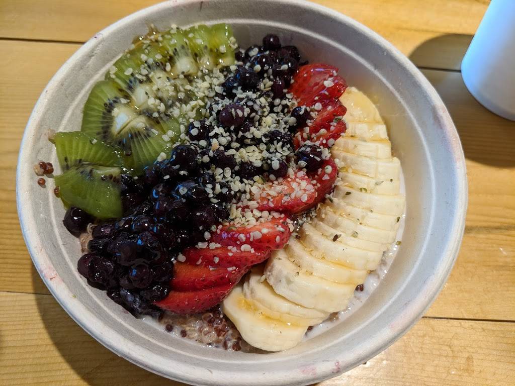 Thrive Juice Bar & Kitchen | restaurant | 51 Rodick St, Bar Harbor, ME 04609, USA | 2078019340 OR +1 207-801-9340