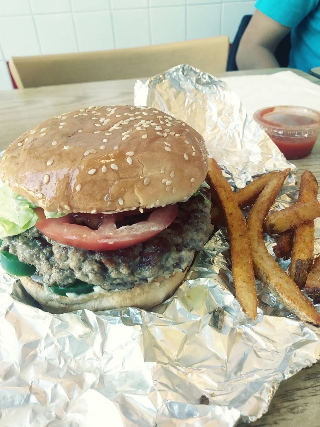 Five Guys | meal takeaway | 530 W 27th St, Los Angeles, CA 90007, USA | 2137497710 OR +1 213-749-7710