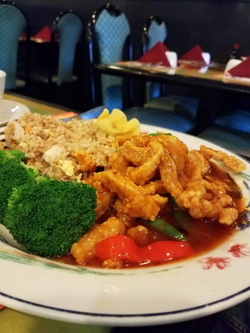 Country Garden | restaurant | 2419, 333 Main St, Harleysville, PA 19438, USA | 2152560695 OR +1 215-256-0695