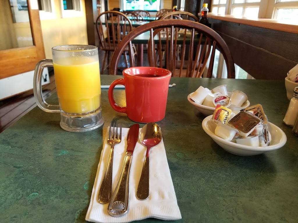 Captains Galley | restaurant | 825 Indian River Dr, Fort Pierce, FL 34950, USA | 7724668495 OR +1 772-466-8495