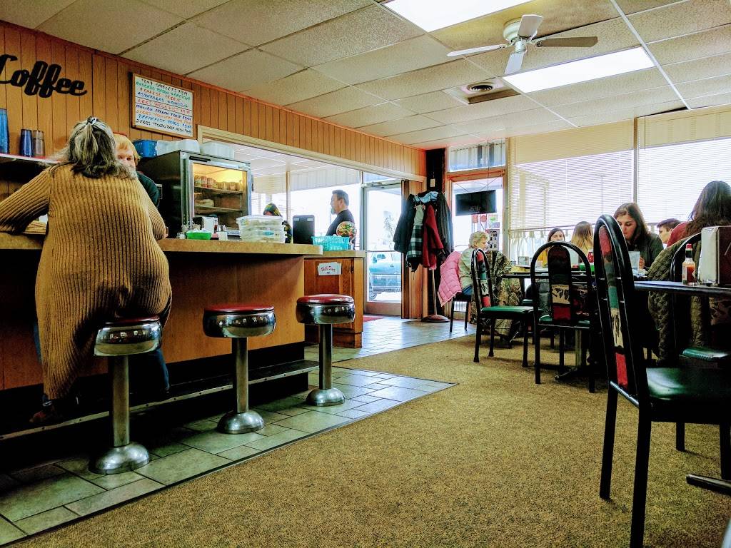 Phills Diner | restaurant | 3310 E 32nd St, Tulsa, OK 74135, USA | 9187424563 OR +1 918-742-4563