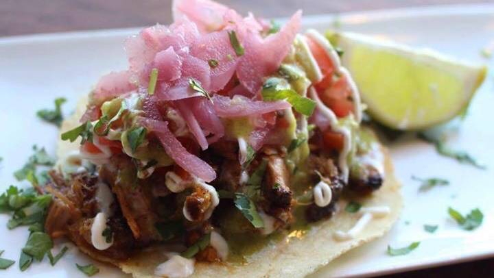 Ola Cocina Taqueria | restaurant | 62 Barrette St, Vanier, ON K1L 8A5, Canada | 6137466222 OR +1 613-746-6222