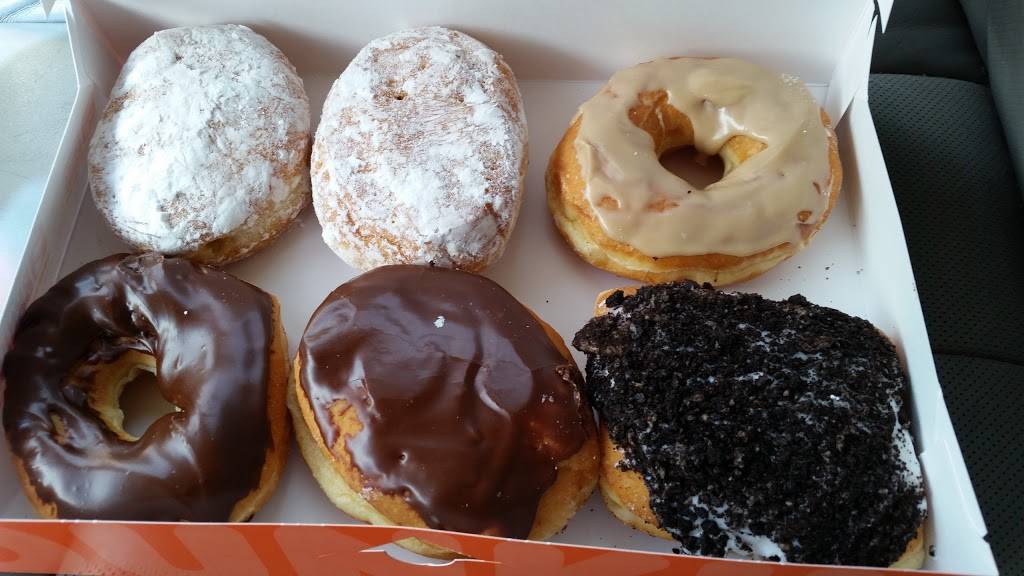 Dunkin | bakery | 4140 Lee Rd, Cleveland, OH 44128, USA | 2167512100 OR +1 216-751-2100