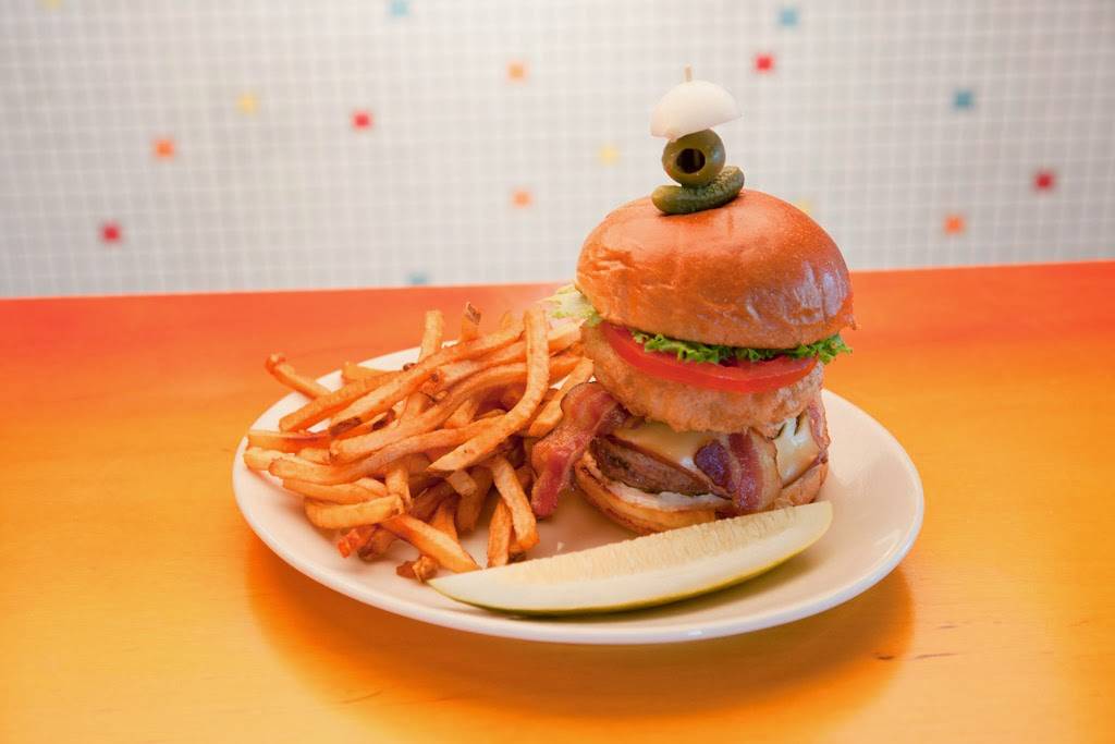 The Tiny Diner | restaurant | 1024 E 38th St, Minneapolis, MN 55407, USA | 6127673322 OR +1 612-767-3322