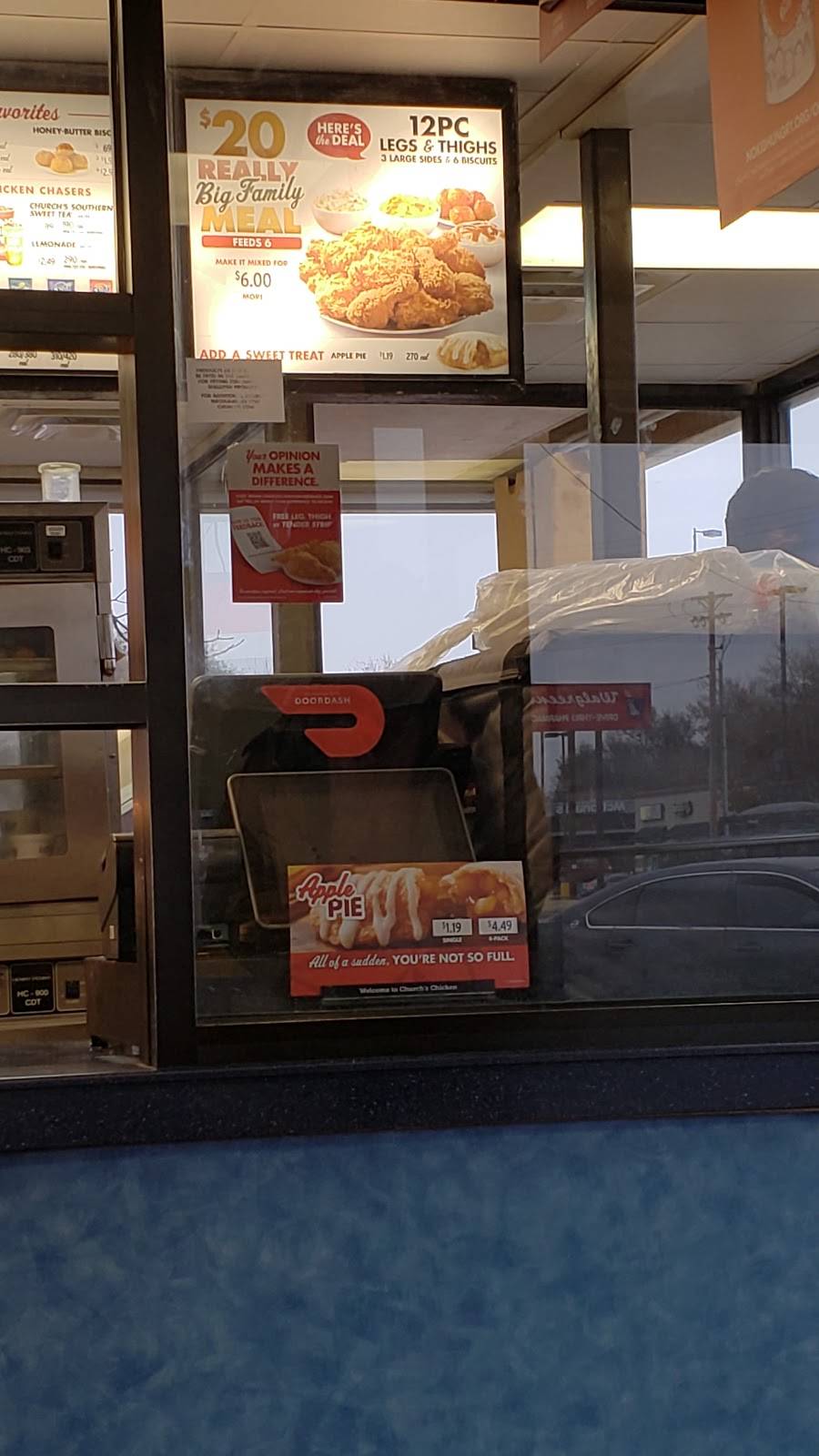 Churchs Chicken | restaurant | 2601 State St, East St Louis, IL 62205, USA | 6182719339 OR +1 618-271-9339