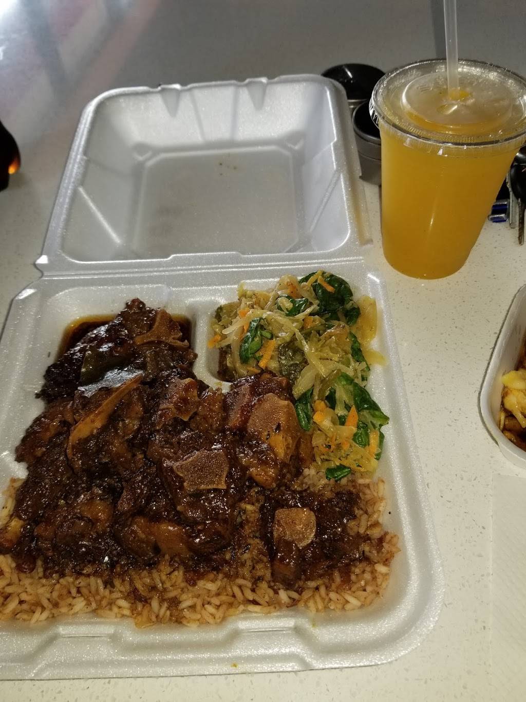 Reggae Grill | restaurant | 2121 Federal St, Camden, NJ 08105, USA | 8563617067 OR +1 856-361-7067