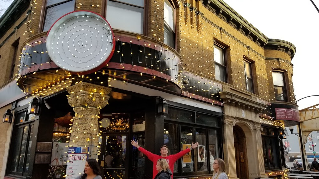 Houndstooth Saloon | restaurant | 3369 N Clark St, Chicago, IL 60657, USA | 7732441166 OR +1 773-244-1166