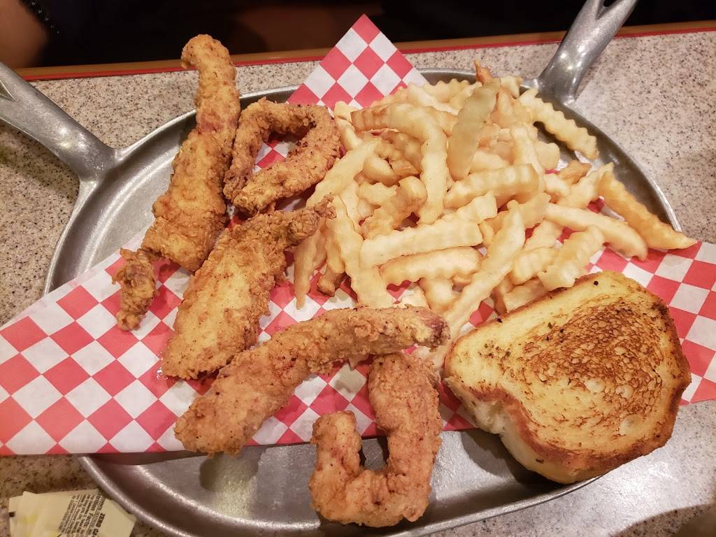 Iron Skillet Restaurant | restaurant | 2001 Santa Fe Dr, Weatherford, TX 76086, USA | 8175999411 OR +1 817-599-9411