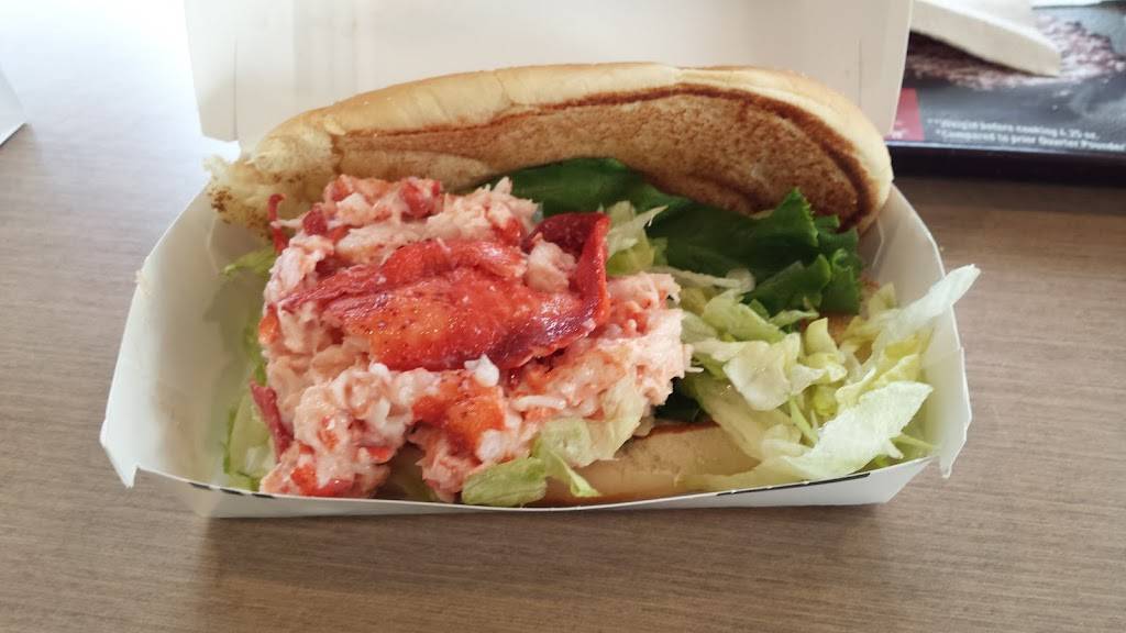 McDonalds | cafe | 665 Hogan Rd, Bangor, ME 04401, USA | 2079427567 OR +1 207-942-7567