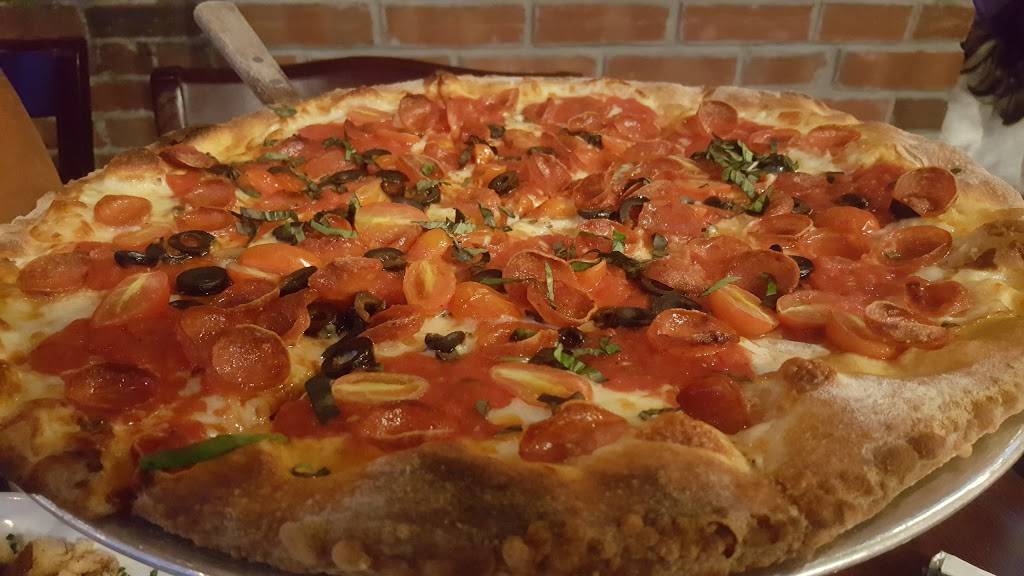 Urban CoalHouse Pizza + Bar | restaurant | 116 14th St, Hoboken, NJ 07030, USA | 2012923388 OR +1 201-292-3388