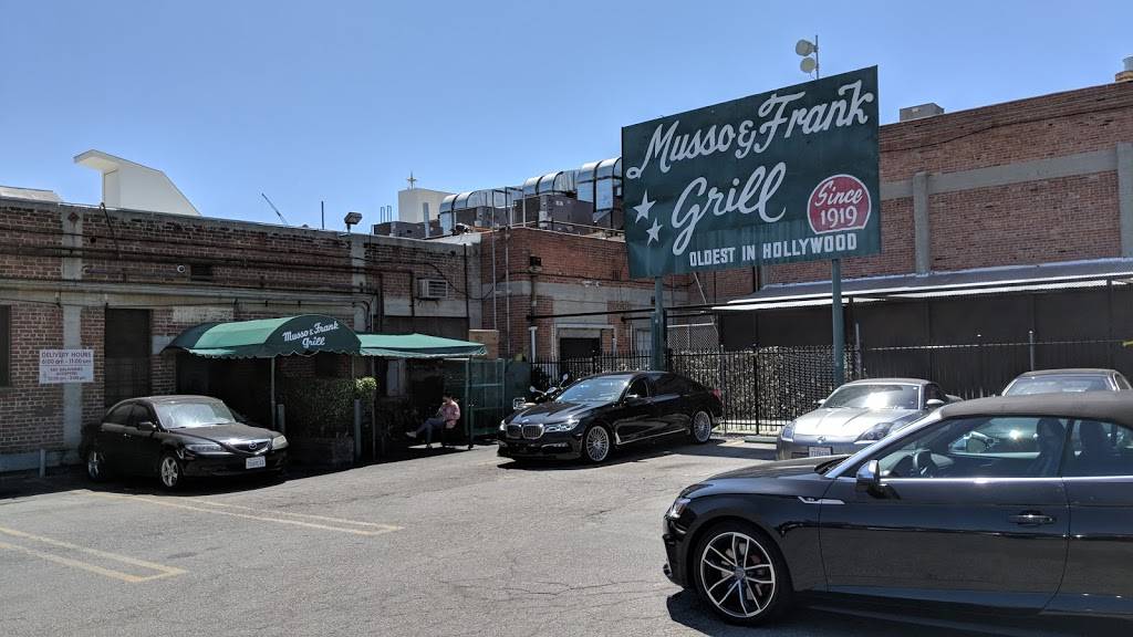 Musso & Frank Grill | restaurant | 6667 Hollywood Blvd, Hollywood, CA 90028, USA | 3234677788 OR +1 323-467-7788