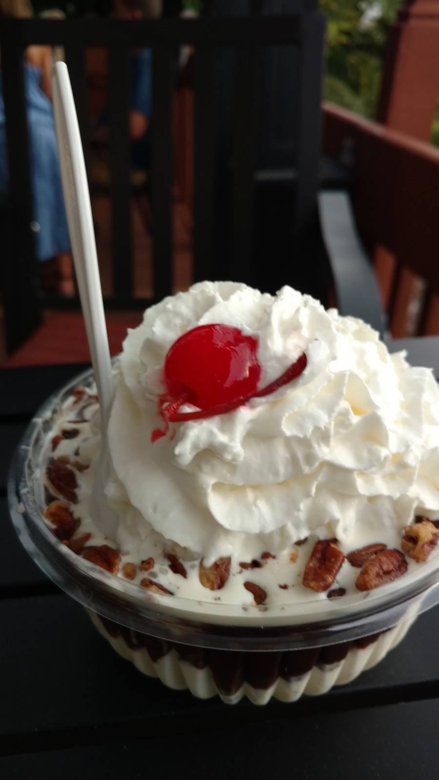 Sweetberries Frozen Custard & Eatery | restaurant | 4500 Manatee Ave W, Bradenton, FL 34209, USA | 9417506771 OR +1 941-750-6771