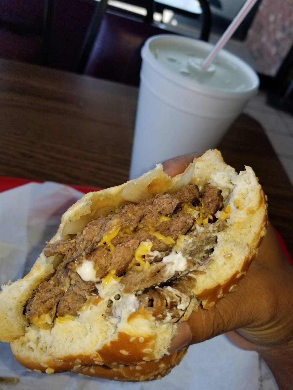 Yummys Grill | restaurant | 1002 N Post Rd, Indianapolis, IN 46219, USA | 3178995565 OR +1 317-899-5565