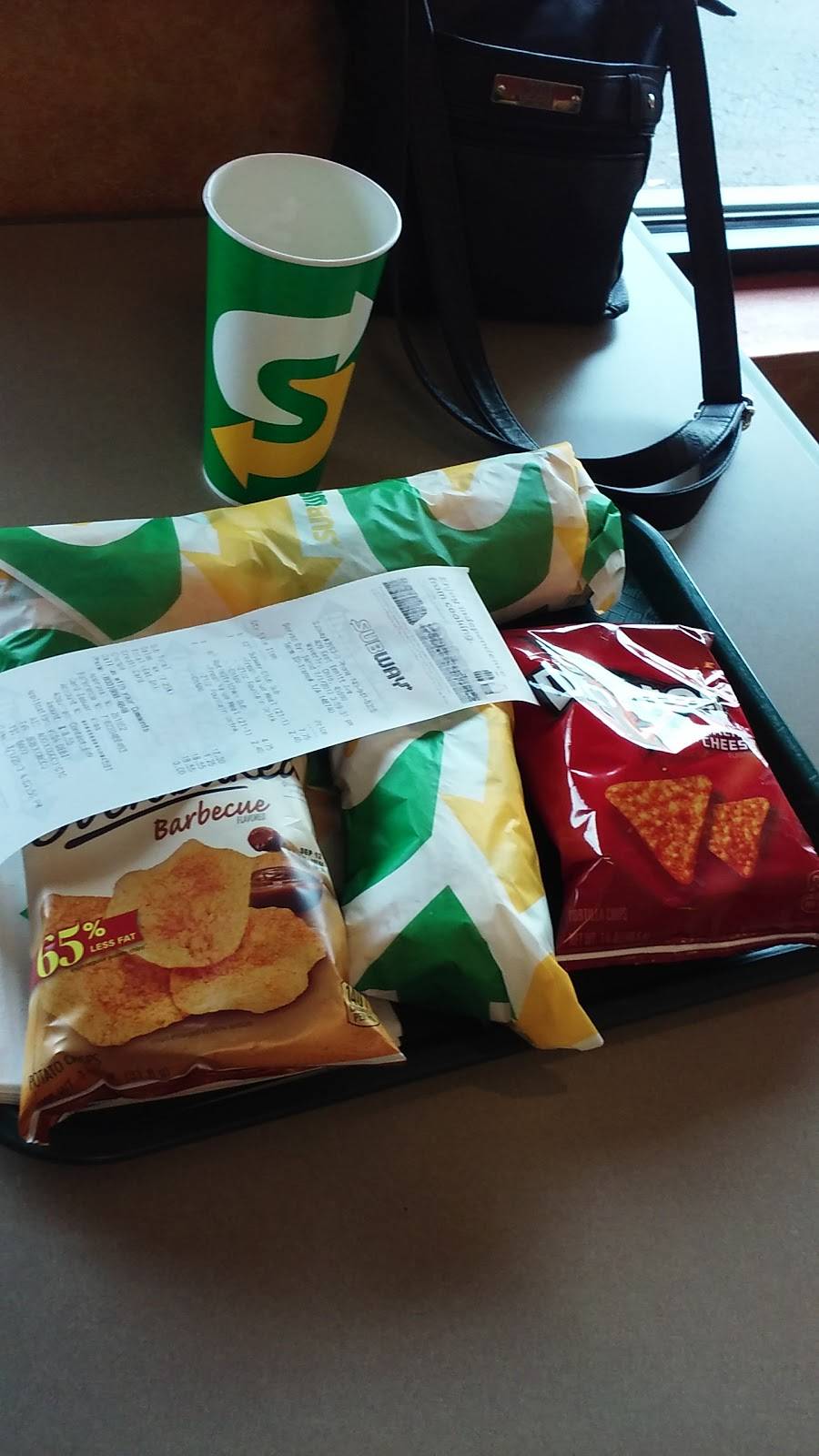 Subway | restaurant | 409 E Emmitt Ave, Waverly, OH 45690, USA | 7409475355 OR +1 740-947-5355