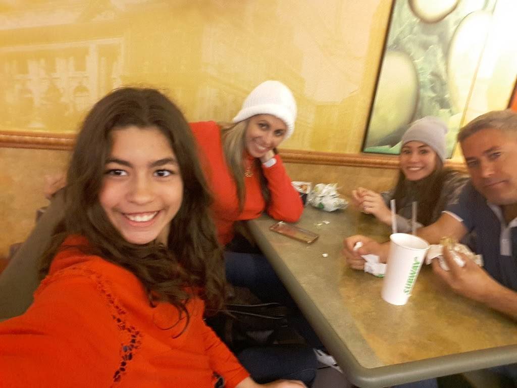 Subway | restaurant | 698 Kings Hwy, Yemassee, SC 29945, USA | 8437265008 OR +1 843-726-5008