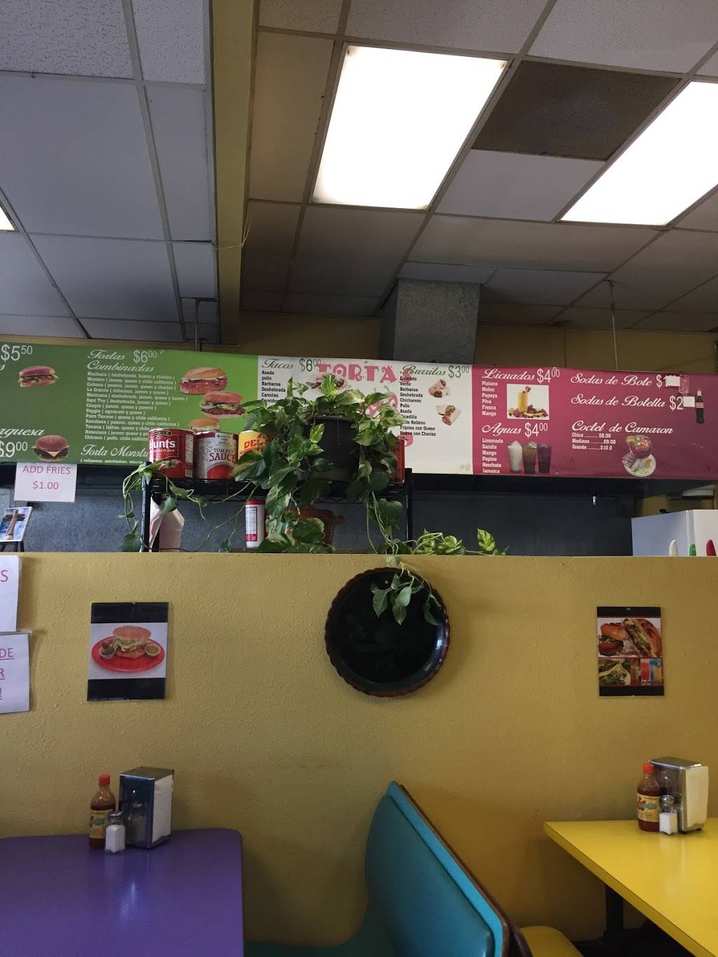 Tortas Y Mas | restaurant | 4919 Hondo Pass Dr, El Paso, TX 79924, USA | 9157571445 OR +1 915-757-1445