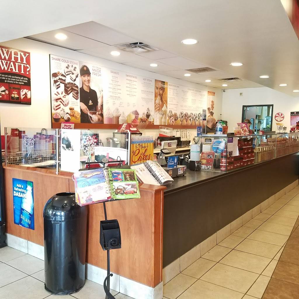 Cold Stone Creamery | bakery | 18717 Dixie Hwy, Homewood, IL 60430, USA | 7086479812 OR +1 708-647-9812