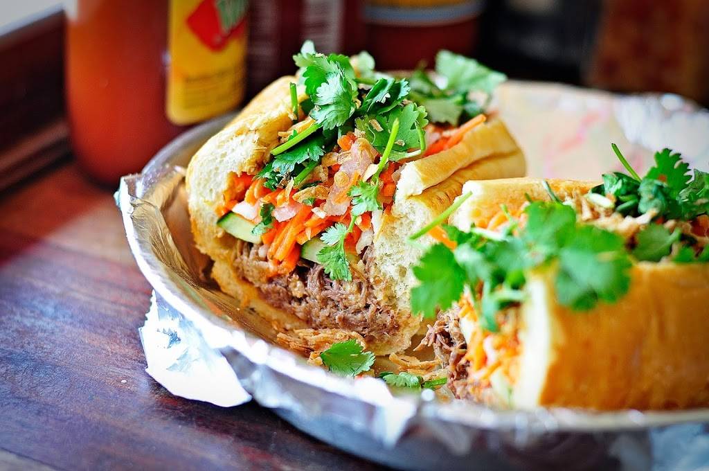 Bon Banh Mi Southeast Asian Kitchen | meal takeaway | 162 Spring St, Charleston, SC 29403, USA | 8434147320 OR +1 843-414-7320