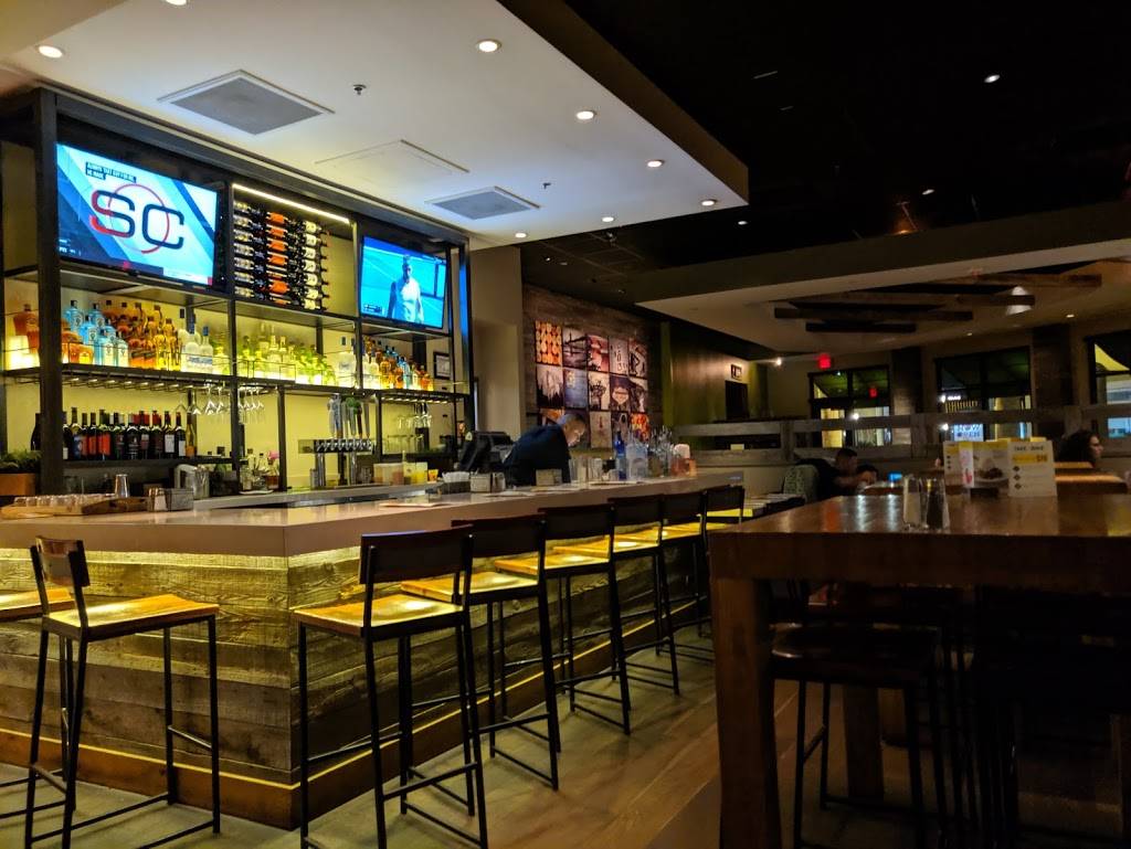 California Pizza Kitchen at Town Square | restaurant | Town Square, 6659 Las Vegas Blvd S Bldg. C1, Las Vegas, NV 89119, USA | 7028965154 OR +1 702-896-5154