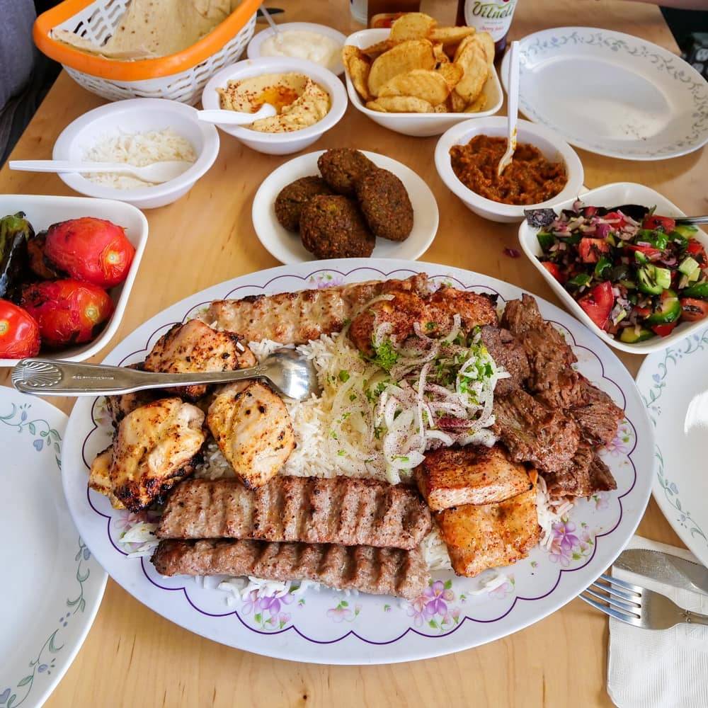 Mini Kabob | restaurant | 313 1/2 Vine St, Glendale, CA 91204, USA | 8182441343 OR +1 818-244-1343