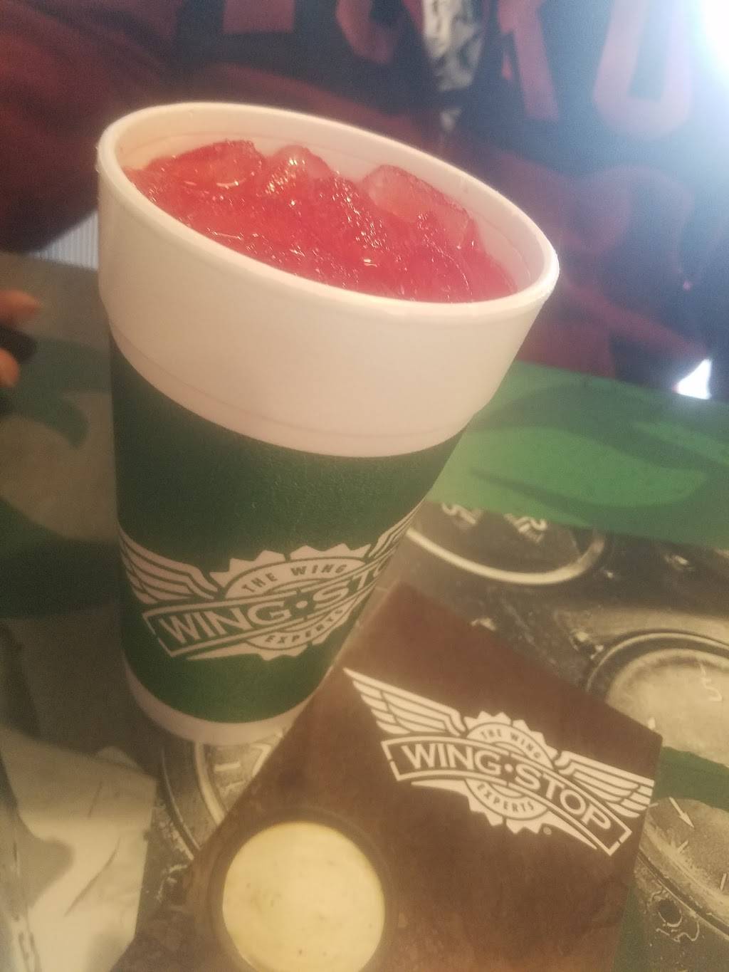 Wingstop | restaurant | 29 Warren St, Randolph, MA 02368, USA | 7819639464 OR +1 781-963-9464