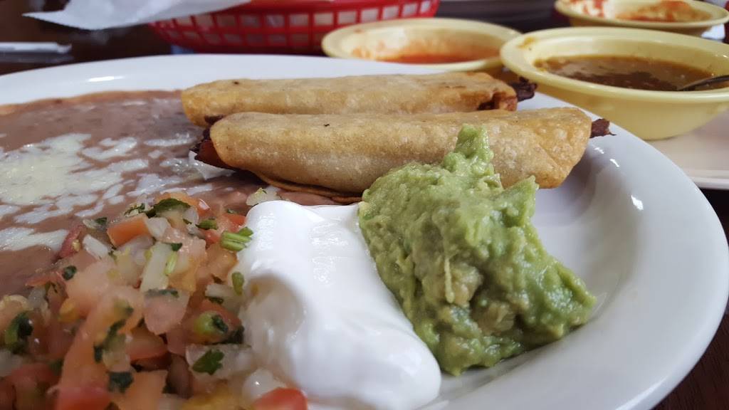 Las Brisas Authentic Mexican Restaurant | restaurant | 8620 Daniel Dunklin Dr, Pevely, MO 63070, USA | 6364791032 OR +1 636-479-1032