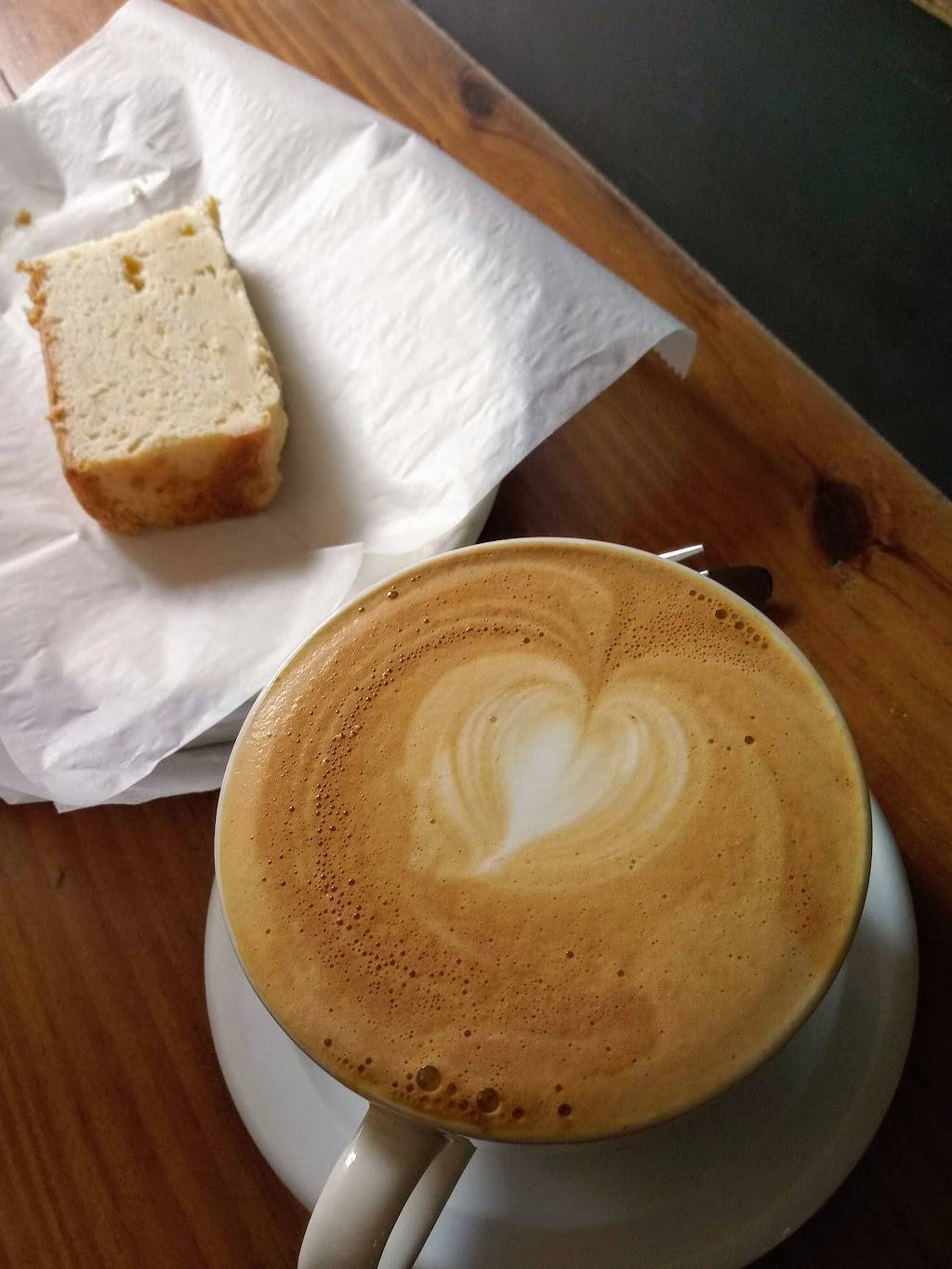 Wood Iron Eatery | restaurant | 129 S Court St unit a, Fayetteville, WV 25840, USA | 3049005557 OR +1 304-900-5557