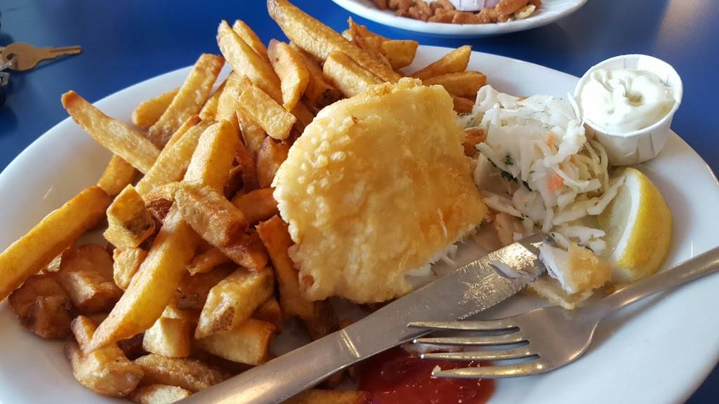 Captain Georges Fish & Chips | restaurant | 241 Park St, Brockville, ON K6V 2H6, Canada | 6133452276 OR +1 613-345-2276