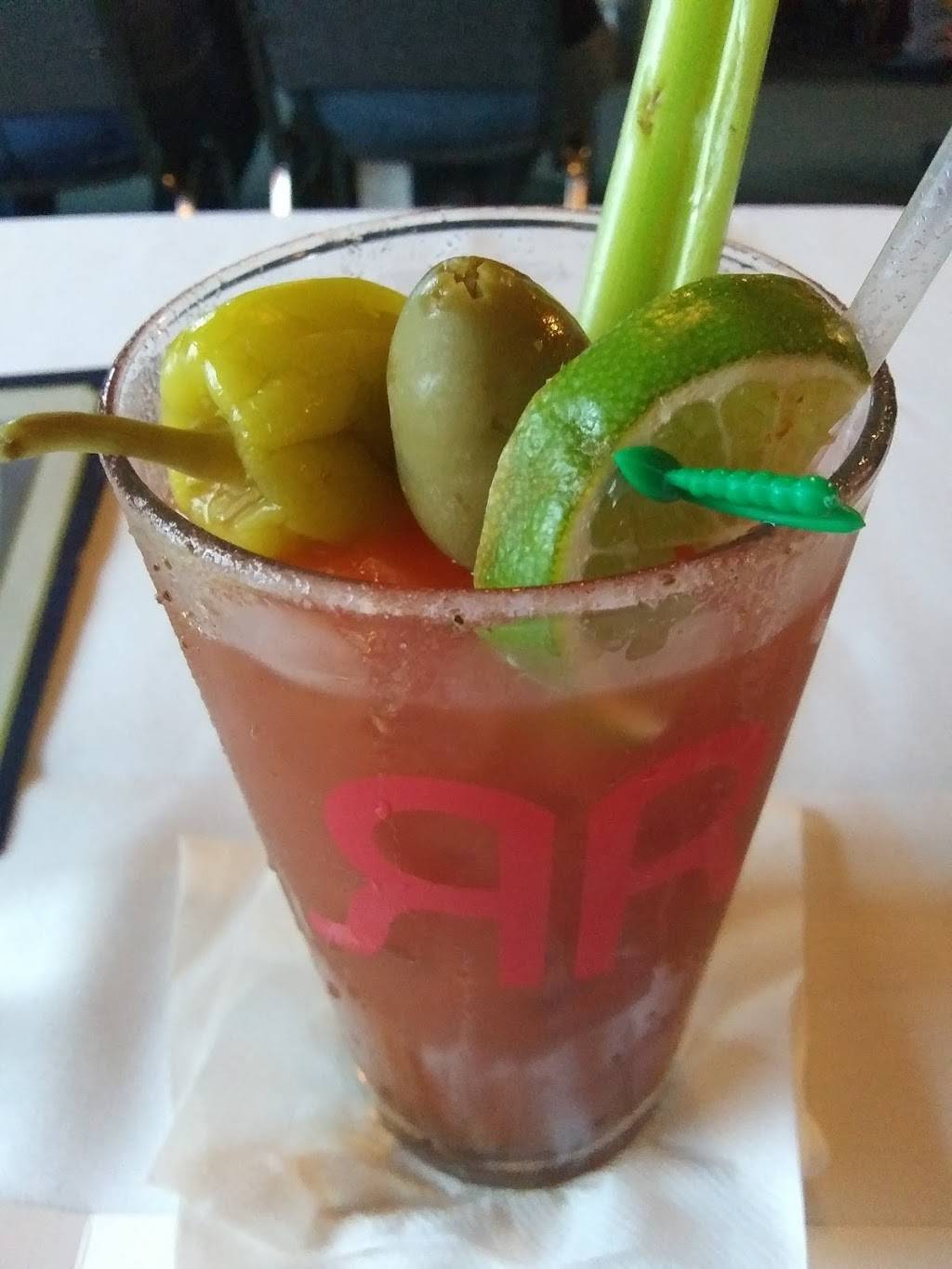 Pinocchios Bar & Grill | restaurant | 4820 Vista Blvd, Sparks, NV 89436, USA | 7756260101 OR +1 775-626-0101