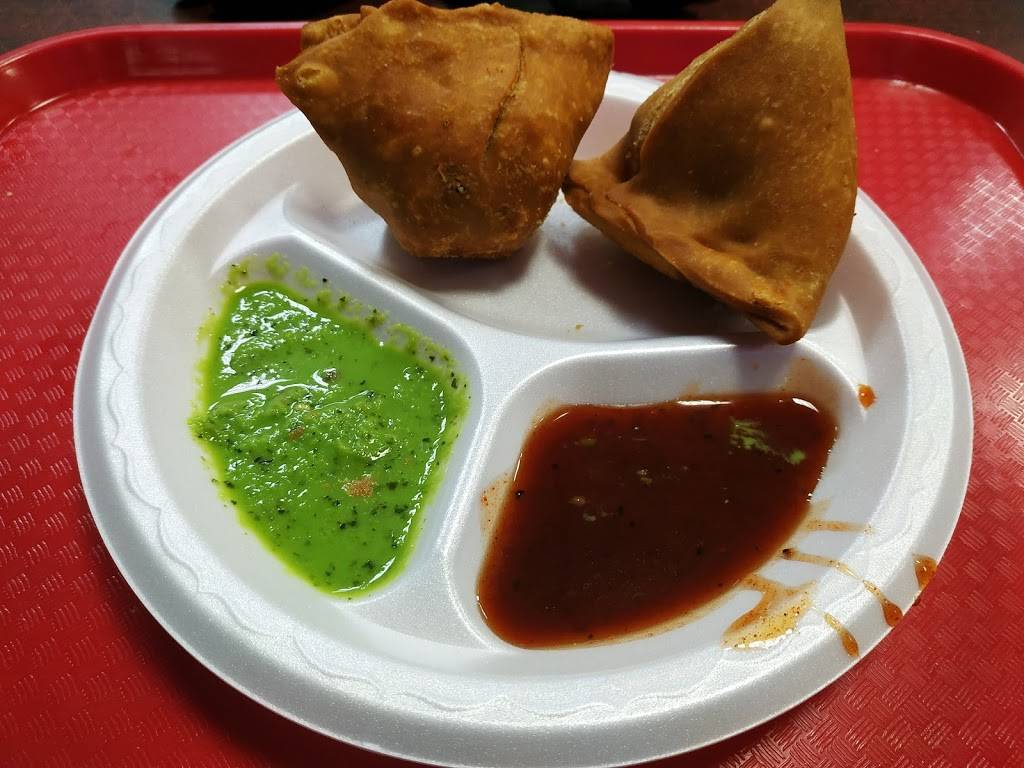 New India Sweets & Restaurant | restaurant | 1201 Britannia Rd W, Mississauga, ON L5V 1N2, Canada | 9058141730 OR +1 905-814-1730