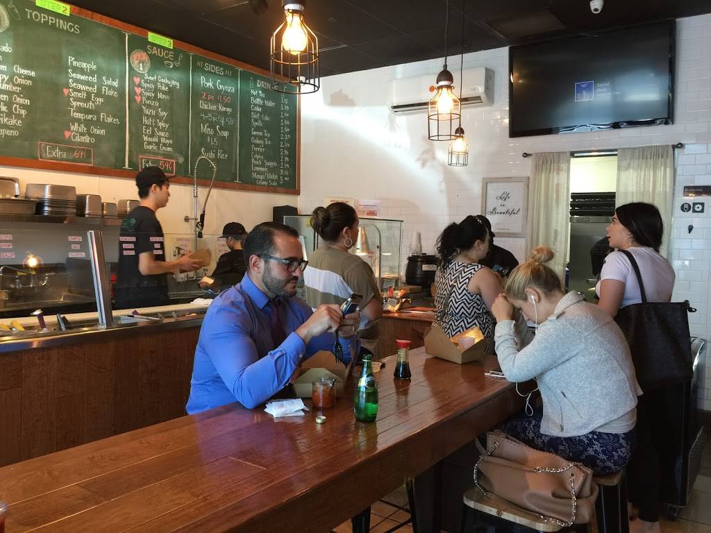 Poke N Roll Sushi | restaurant | 413 S Central Ave #B, Glendale, CA 91204, USA | 8182653839 OR +1 818-265-3839