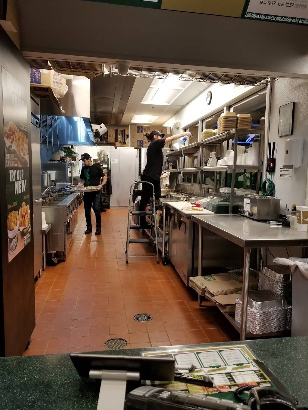 Wingstop | restaurant | 2410 W Jefferson St #116, Joliet, IL 60435, USA | 8156303760 OR +1 815-630-3760