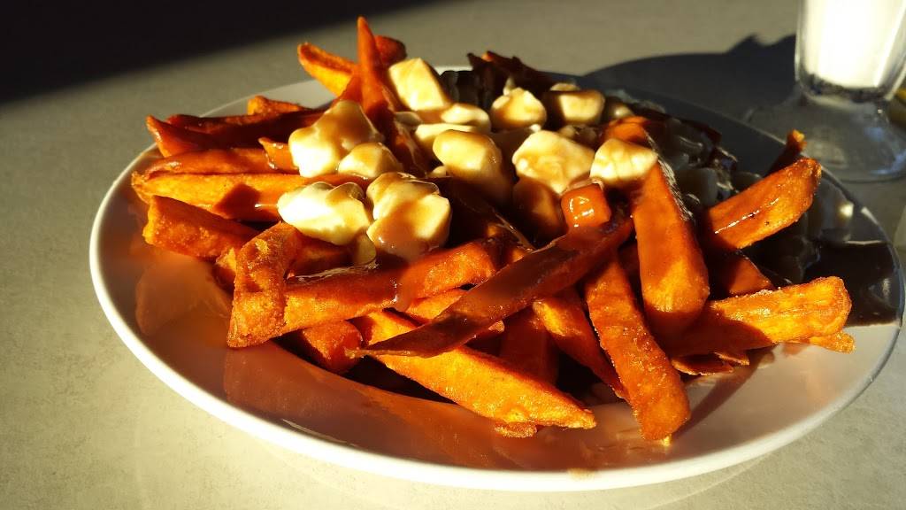 Wimpys Diner Inc | restaurant | 116 Simcoe St, Tillsonburg, ON N4G 2J2, Canada | 5194092300 OR +1 519-409-2300