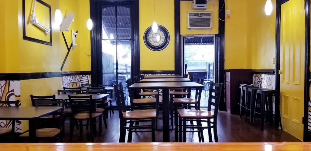 Spoon | restaurant | 903 W Grace St, Richmond, VA 23220, USA | 8045255062 OR +1 804-525-5062