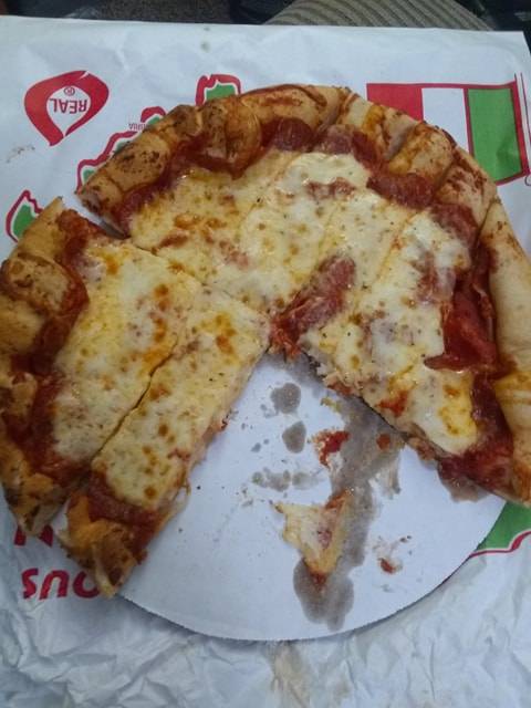 Saint Giuseppes Pizza | restaurant | 119 1st west avenue, Coal Valley, IL 61240, USA | 3095243425 OR +1 309-524-3425