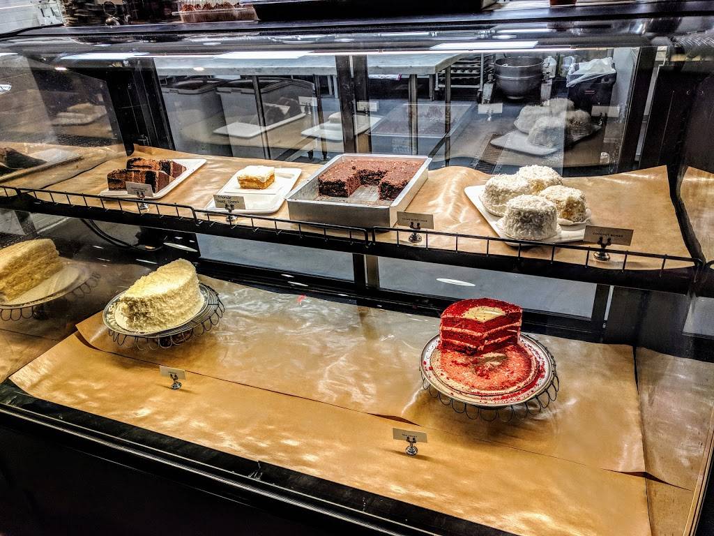 4 Rivers Smokehouse | restaurant | 3262 SW 35th Blvd, Gainesville, FL 32608, USA | 8444748377 OR +1 844-474-8377