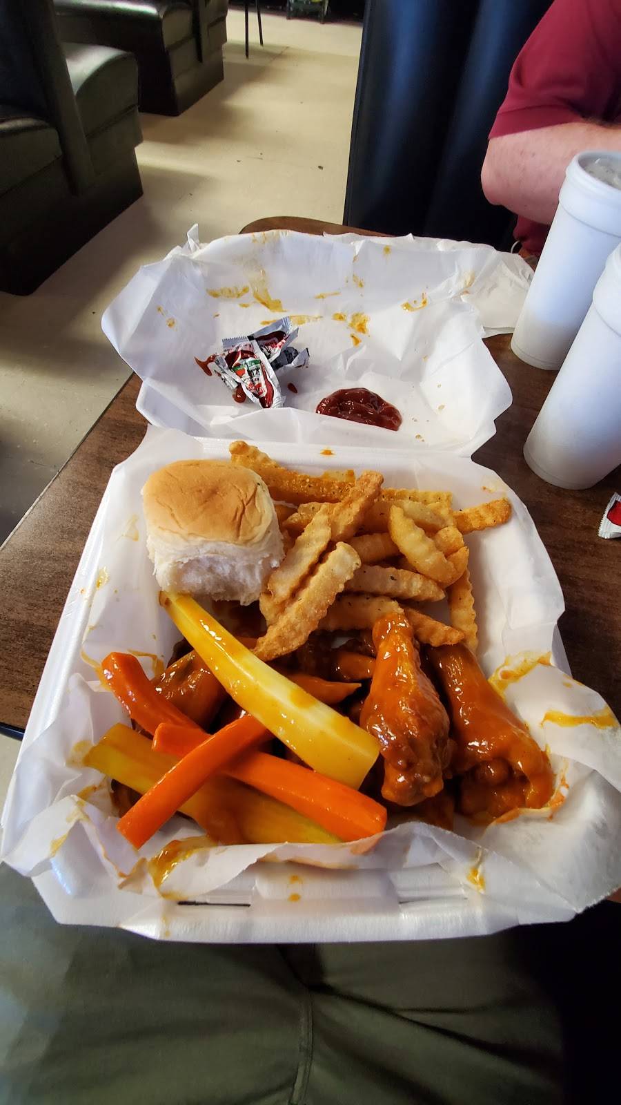 Chings Hot Wings | meal takeaway | 1264 Getwell Rd, Memphis, TN 38111, USA | 9017435545 OR +1 901-743-5545